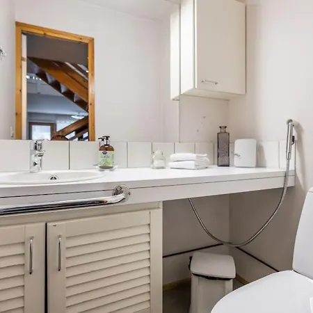 Lappish Chalet, Free Wifi, Sauna, Parking Villa *